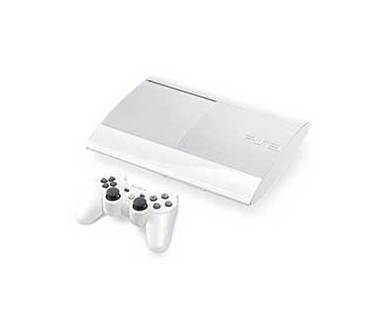 Et 1, et 2 et 3.... Des PS3 Super Slim en Bleu, Blanc et Rouge