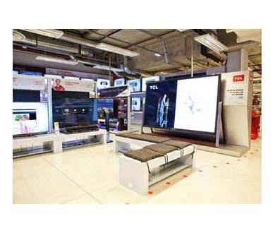 TCL : Un écran Ultra HD de 110 pouces chez Darty