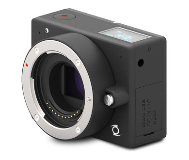 E1 4K : La plus petite caméra 4K avec objectifs interchangeables