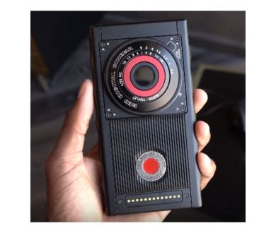 Hydrogen One : Le smartphone 3D holographique de Red se dévoile