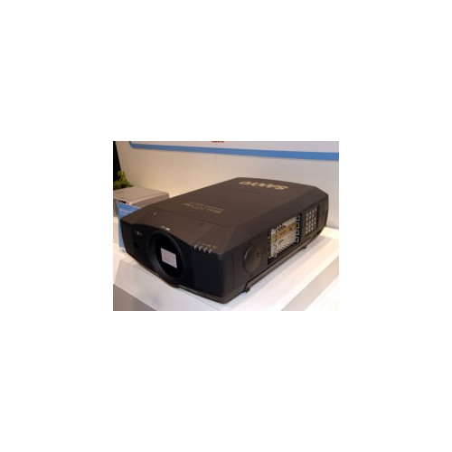 Petit zoom sur le Sanyo PLV-HD2000 !