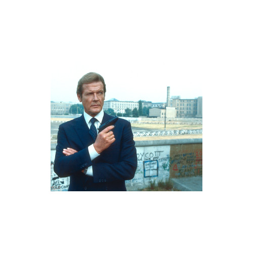 L'acteur Roger Moore (James Bond) s'éteint à 89 ans !