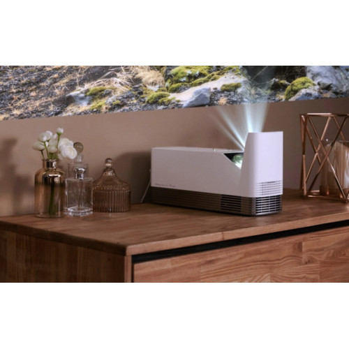 LG ProBeam UST (HF85JA) : Nouveau vidéoprojecteur Full-HD à Ultra-Courte Focale