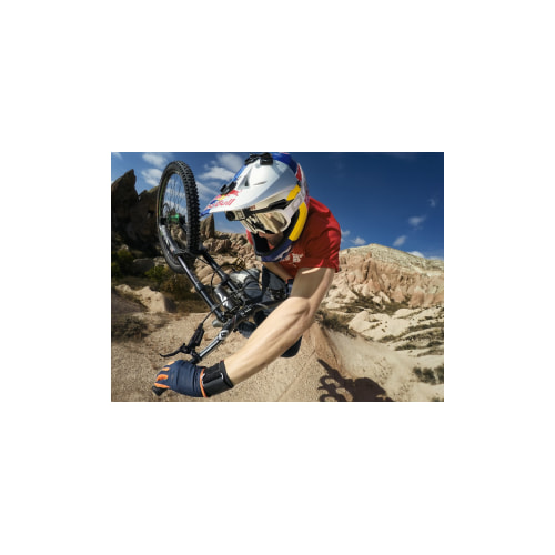 Partenariat mondial entre GoPro et Red Bull
